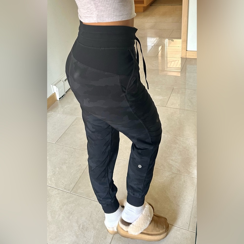 Lululemon Camouflage Black Joggers - Picture 1 of 8